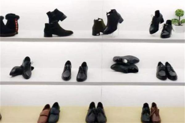 路上鞋業 從腳步到時尚，鞋業的發展與未來展望